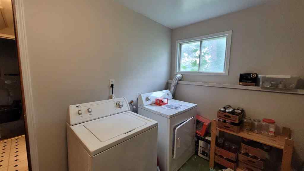 MLS® A2246043 - 5489 51 Avenue  in Downtown Lacombe Lacombe, Residential