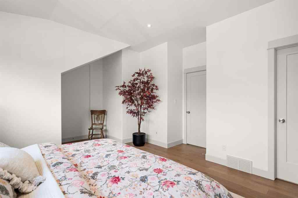 MLS® A2246044 - 5032 48 Street  in NONE Rocky Mountain House, Residential