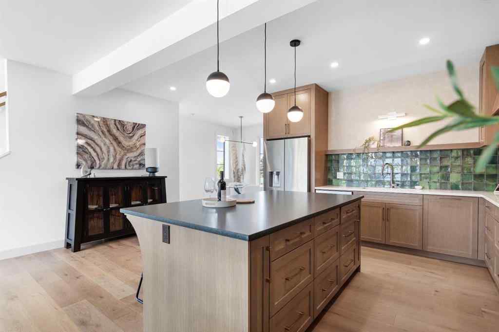 MLS® A2246044 - 5032 48 Street  in NONE Rocky Mountain House, Residential