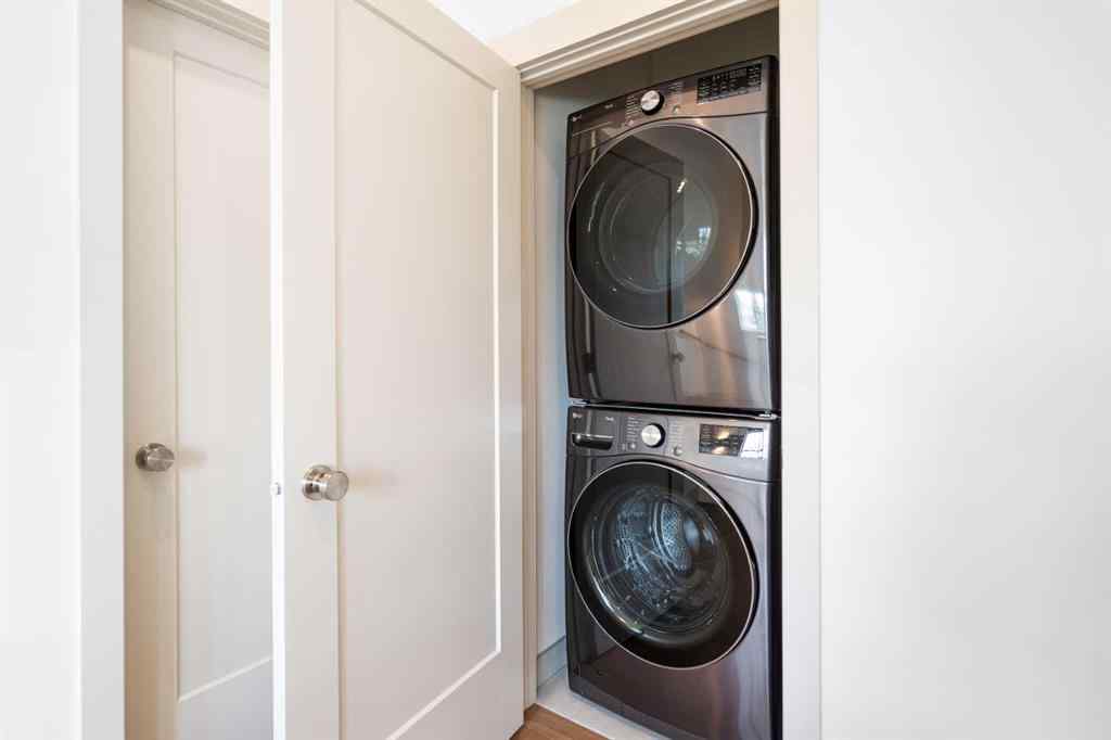 MLS® A2246044 - 5032 48 Street  in NONE Rocky Mountain House, Residential