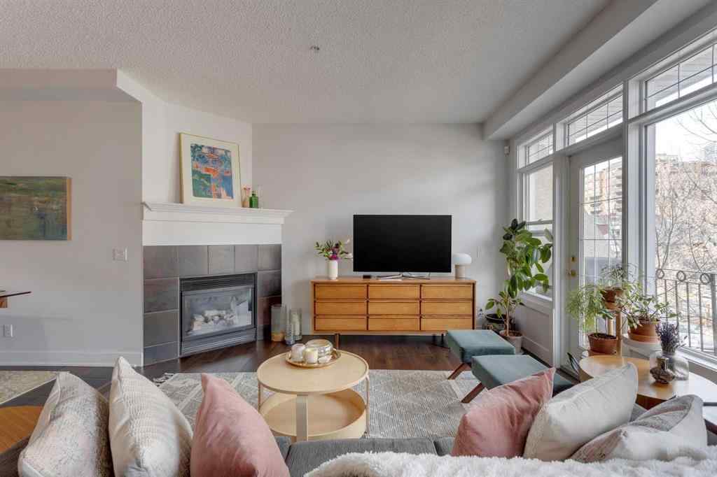 MLS® A2246050 - Unit #304 923 15 Avenue SW in Beltline Calgary, Residential