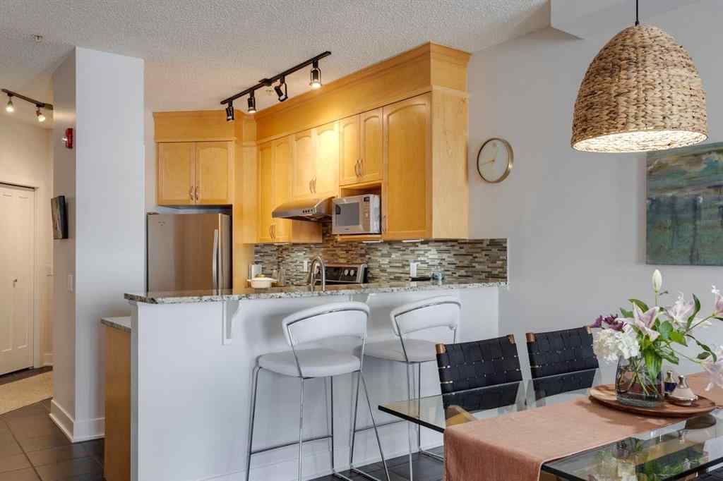 MLS® A2246050 - Unit #304 923 15 Avenue SW in Beltline Calgary, Residential