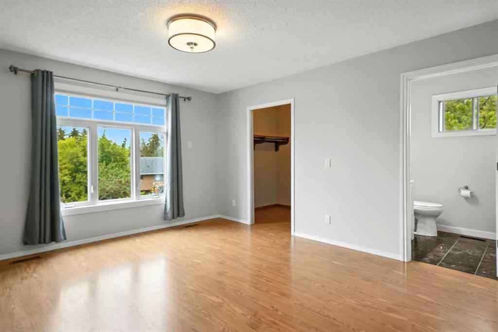 MLS® A2246053 - 7 Goodacre Close  in Glendale Park Estates Red Deer, Residential