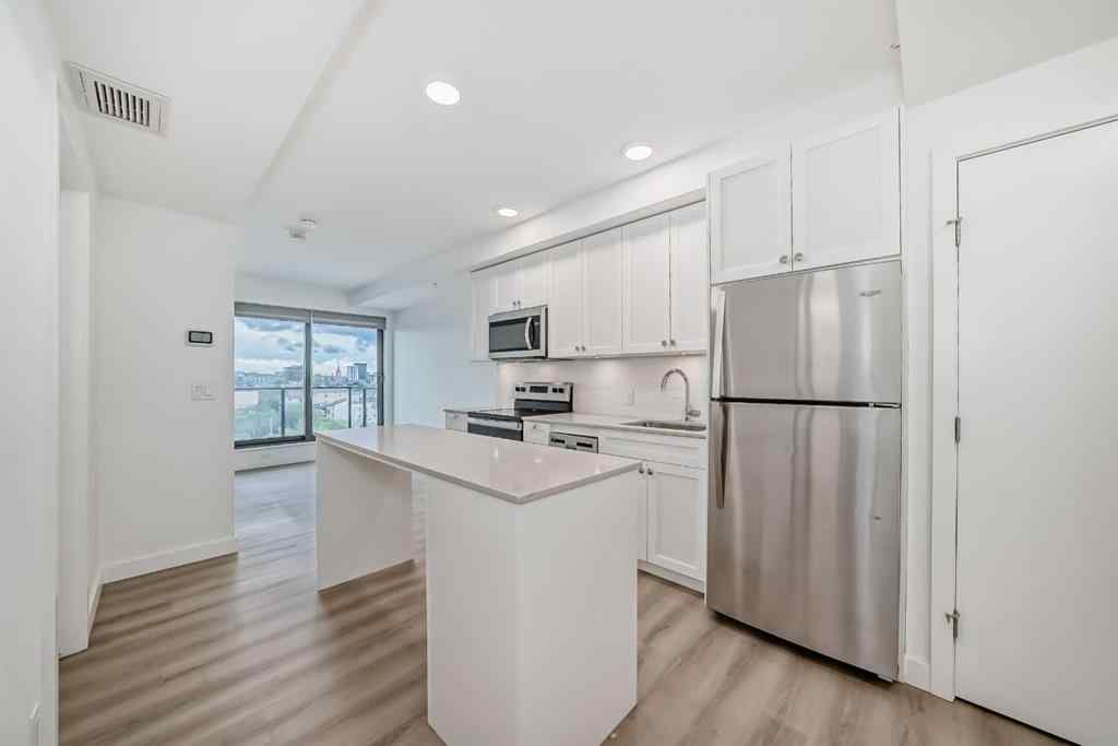 MLS® A2246057 - Unit #814 123 4 Street NE in Crescent Heights Calgary, Residential