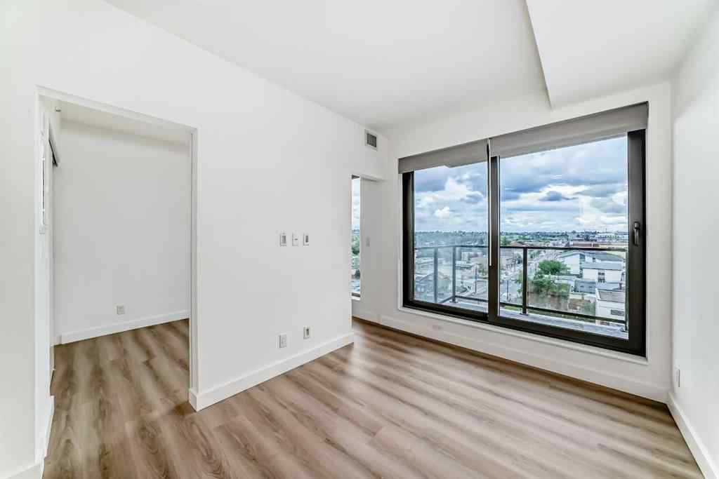 MLS® A2246057 - Unit #814 123 4 Street NE in Crescent Heights Calgary, Residential