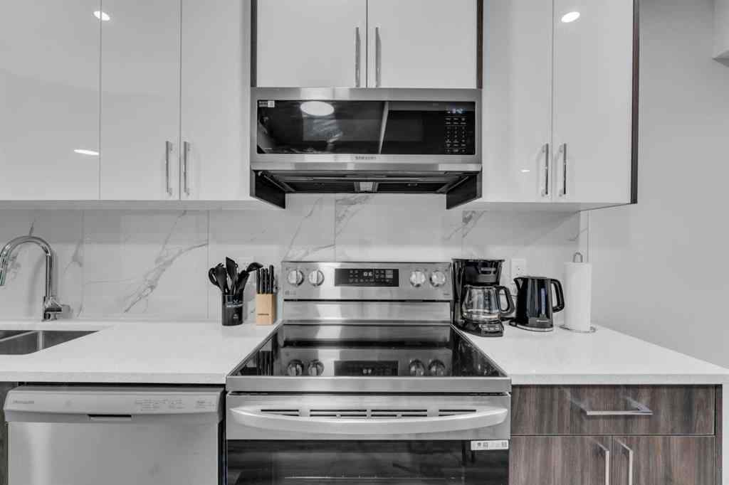 MLS® A2246063 - 205 Legacy Reach Crescent SE in Legacy Calgary, Residential