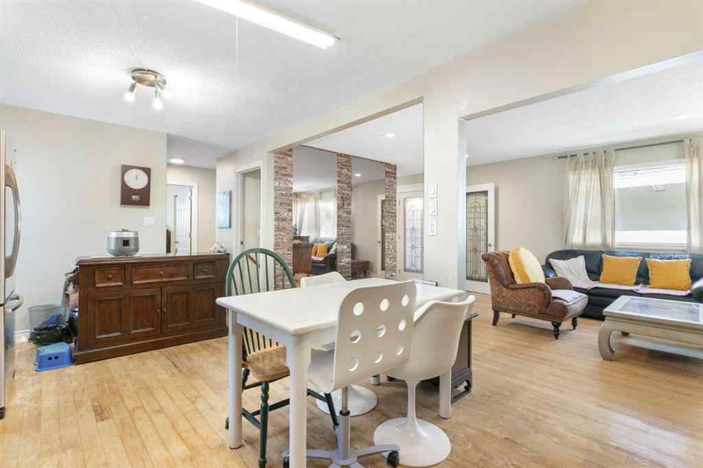 MLS® A2246065 - 87 Hillgrove Drive SW in Haysboro Calgary, Residential