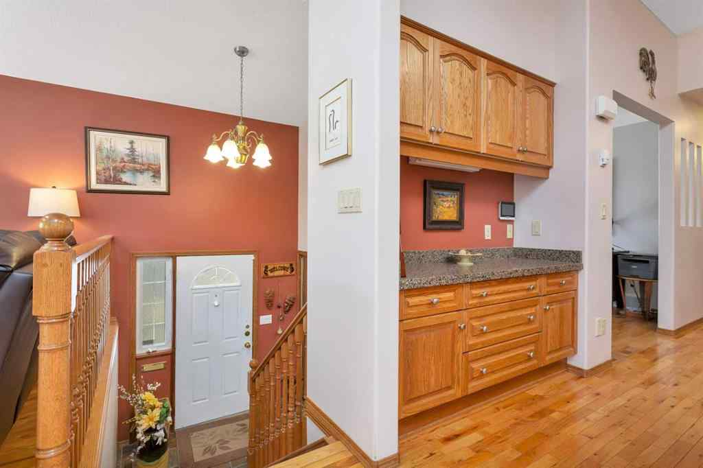 MLS® A2246082 - 4631 48 Street   in Parkvale Red Deer, Residential