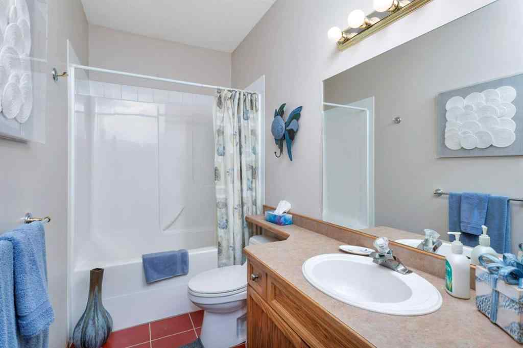 MLS® A2246082 - 4631 48 Street   in Parkvale Red Deer, Residential