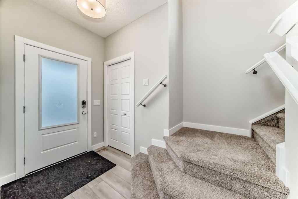 MLS® A2246083 - 221 Midgrove Mews SW in Midtown Airdrie, Residential