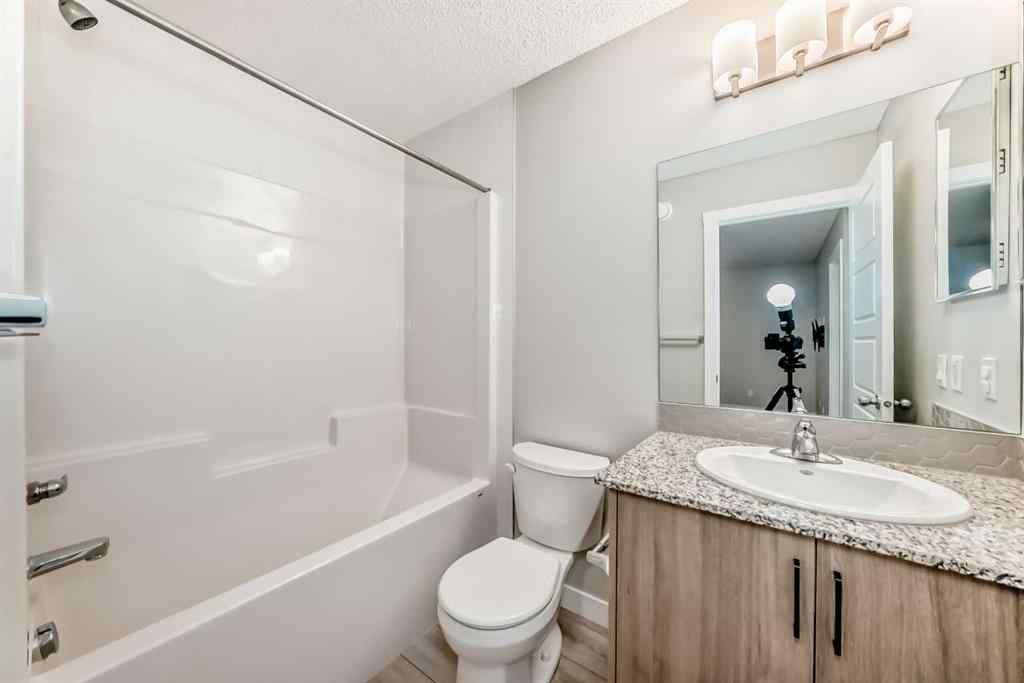 MLS® A2246083 - 221 Midgrove Mews SW in Midtown Airdrie, Residential