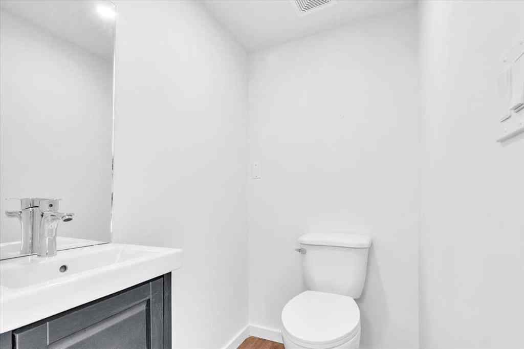 MLS® A2246084 - 99 Shawmeadows Close SW in Shawnessy Calgary, Residential