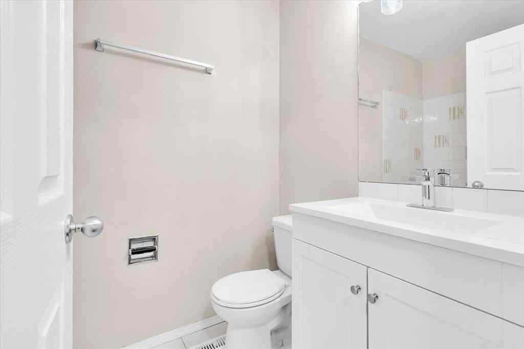 MLS® A2246084 - 99 Shawmeadows Close SW in Shawnessy Calgary, Residential