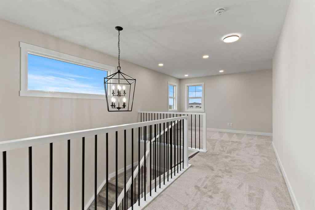MLS® A2246091 - 354 Kinniburgh Loop  in Kinniburgh South Chestermere, Residential