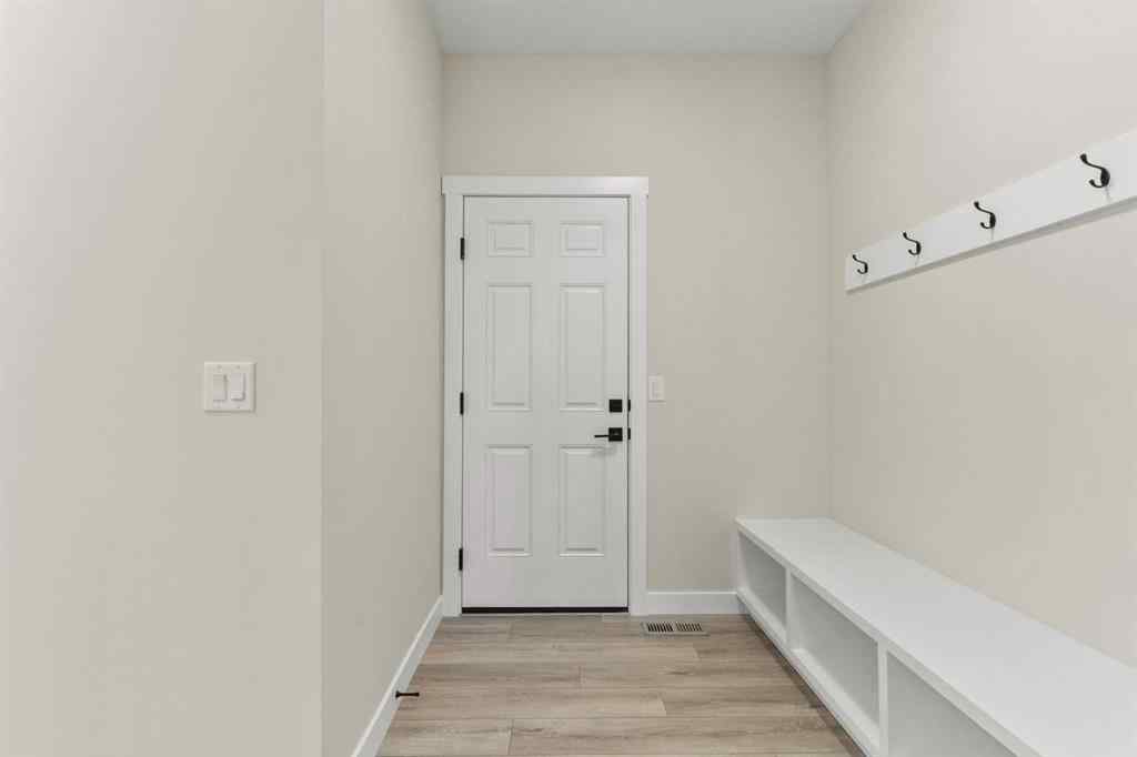 MLS® A2246091 - 354 Kinniburgh Loop  in Kinniburgh South Chestermere, Residential