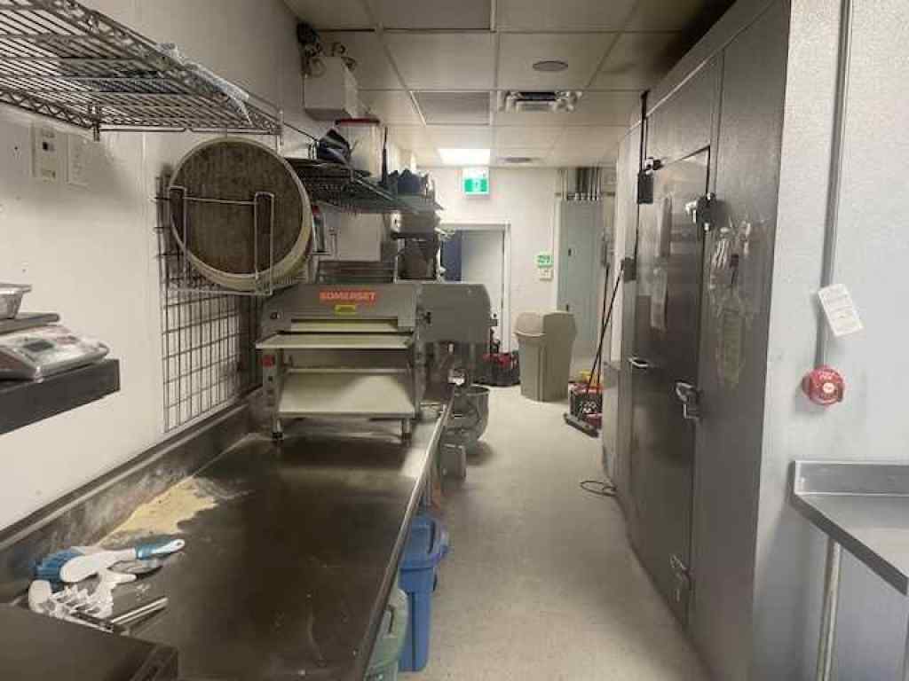 MLS® A2246092 - Unit #3 7116 Macleod Trail SE in Fairview Industrial Calgary, Commercial
