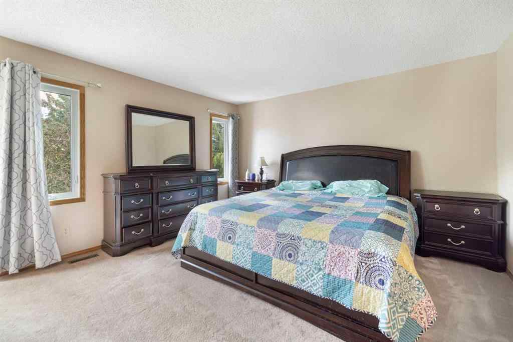 MLS® A2246103 - 156 Woodfield Road SW in Woodbine Calgary, Residential