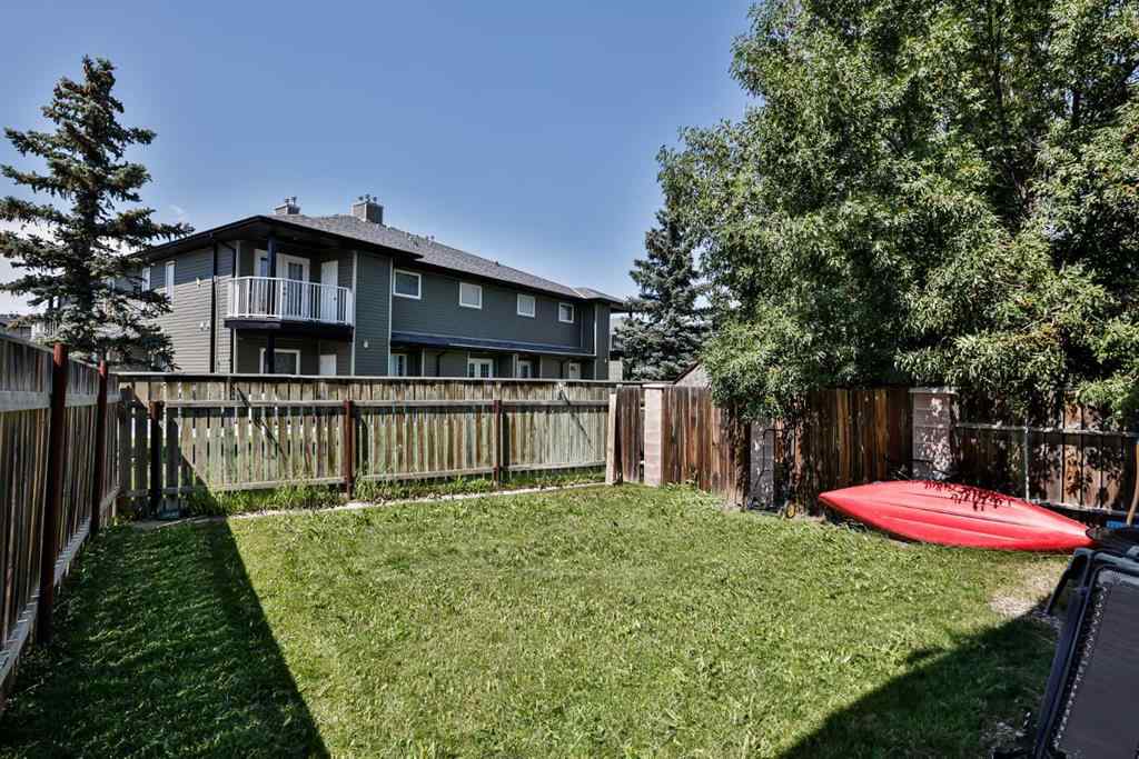 MLS® A2246112 - Unit #26 720 Heritage Boulevard W in Heritage Heights Lethbridge, Residential