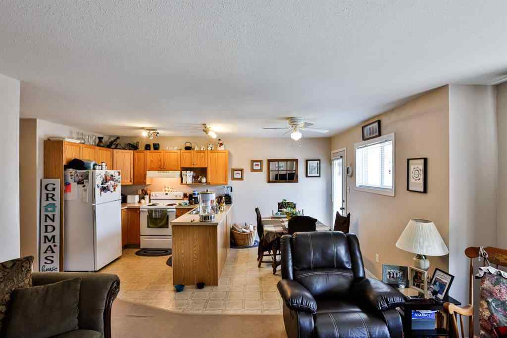 MLS® A2246112 - Unit #26 720 Heritage Boulevard W in Heritage Heights Lethbridge, Residential