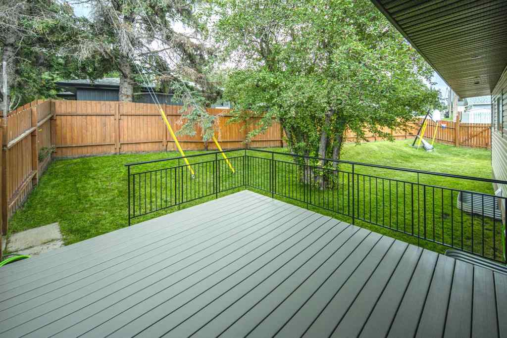 MLS® A2246114 - 5808 Dalton Drive NW in Dalhousie Calgary, Residential