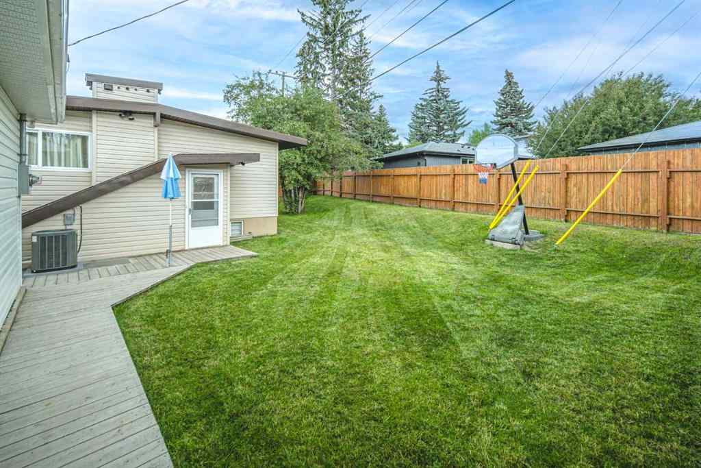 MLS® A2246114 - 5808 Dalton Drive NW in Dalhousie Calgary, Residential