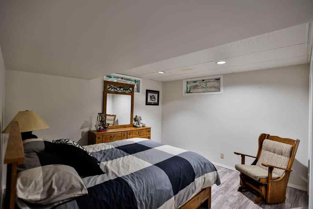MLS® A2246115 - 203037 TWP RD 174   in NONE Rural Vulcan County, Residential