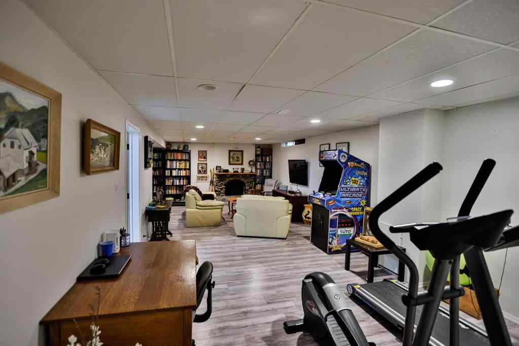 MLS® A2246115 - 203037 TWP RD 174   in NONE Rural Vulcan County, Residential