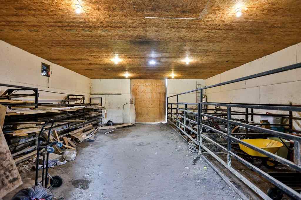 MLS® A2246115 - 203037 TWP RD 174   in NONE Rural Vulcan County, Residential