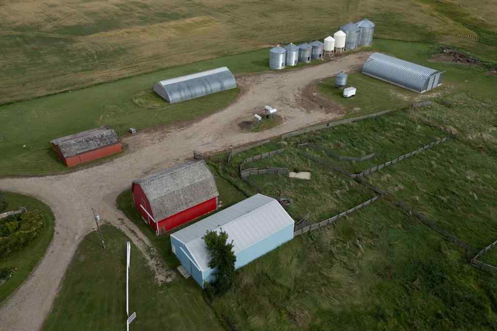 MLS® A2246115 - 203037 TWP RD 174   in NONE Rural Vulcan County, Residential