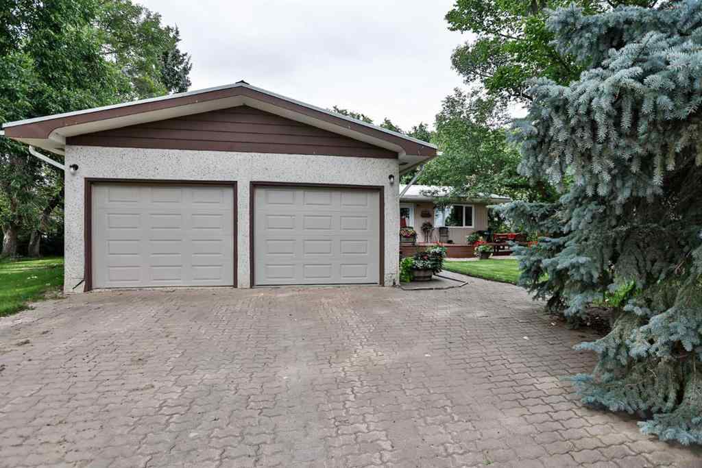 MLS® A2246115 - 203037 TWP RD 174   in NONE Rural Vulcan County, Residential