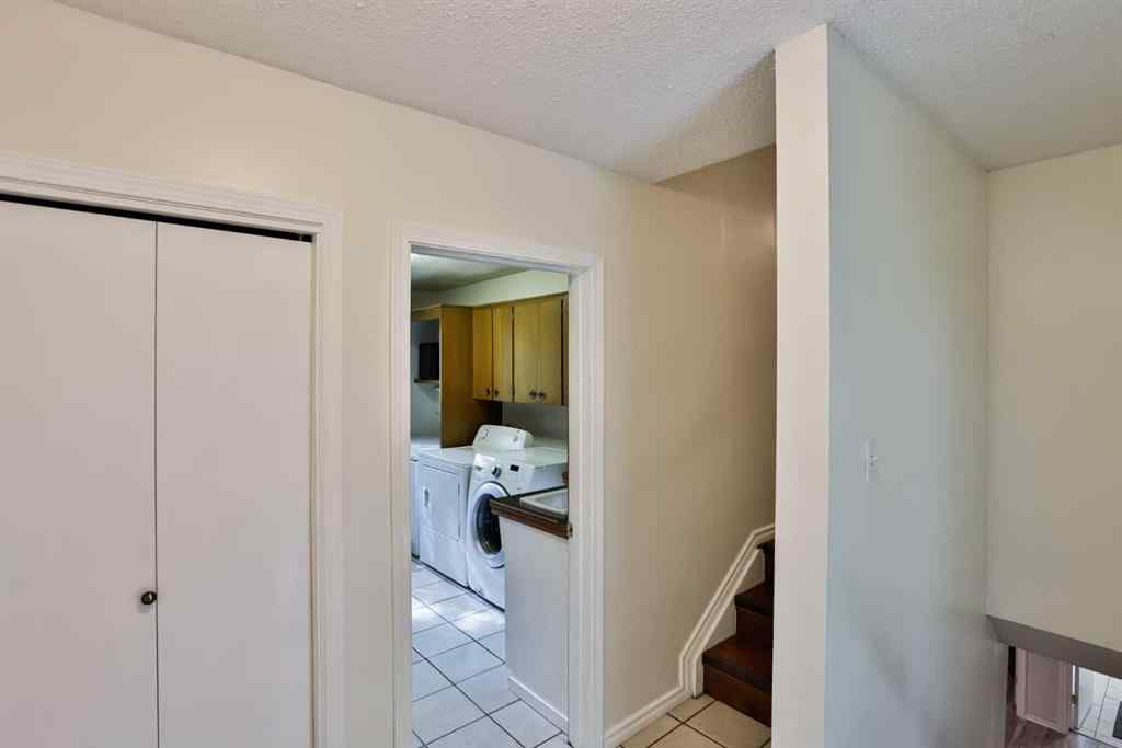 MLS® A2246115 - 203037 TWP RD 174   in NONE Rural Vulcan County, Residential