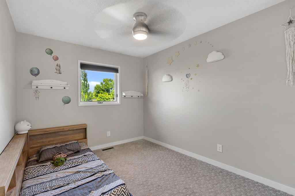 MLS® A2246120 - 23 Sanderling Court  in Sandstone Valley Calgary, Residential
