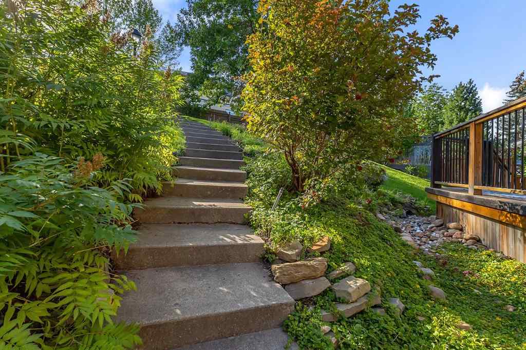 MLS® A2246120 - 23 Sanderling Court  in Sandstone Valley Calgary, Residential