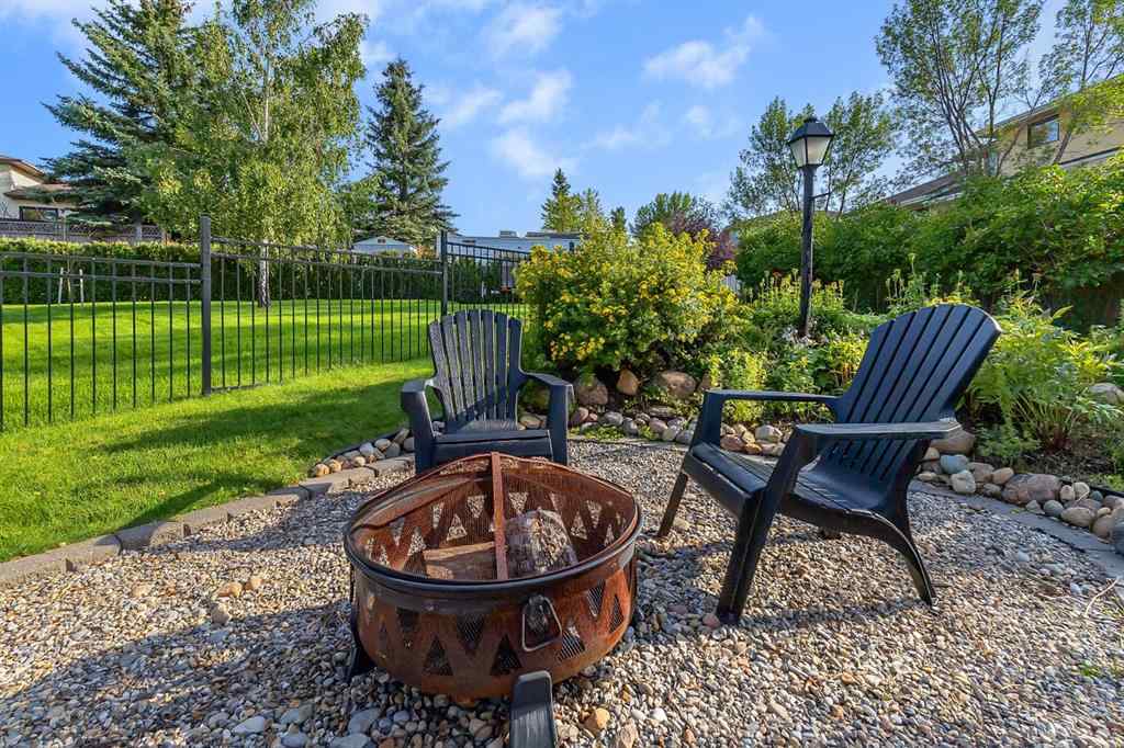 MLS® A2246120 - 23 Sanderling Court  in Sandstone Valley Calgary, Residential