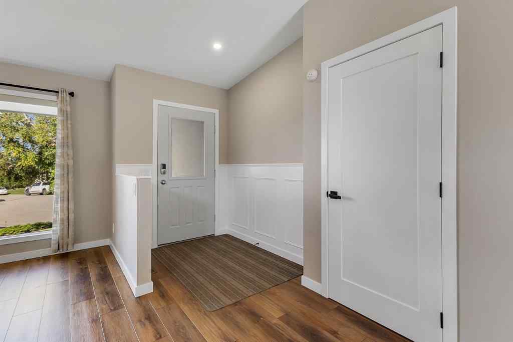 MLS® A2246120 - 23 Sanderling Court  in Sandstone Valley Calgary, Residential