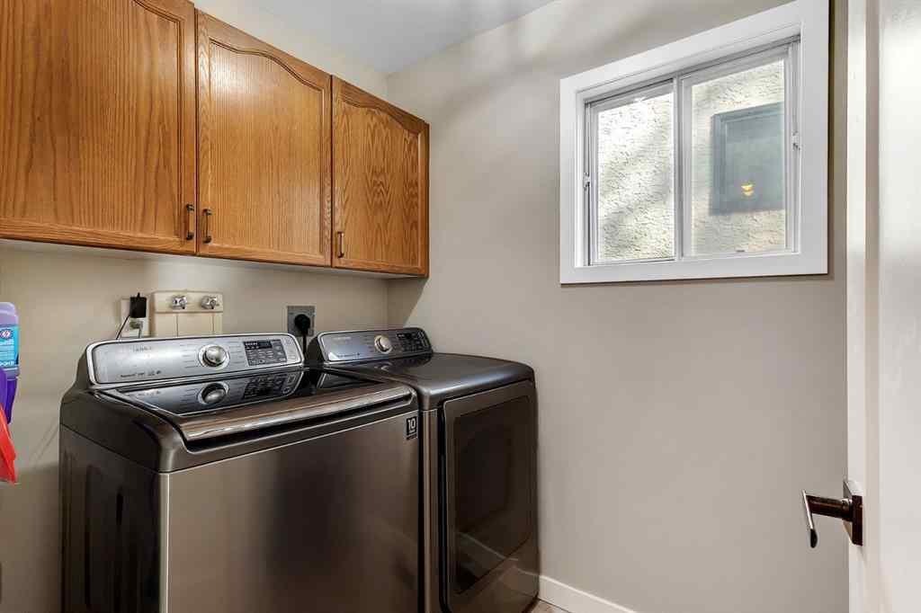 MLS® A2246120 - 23 Sanderling Court  in Sandstone Valley Calgary, Residential