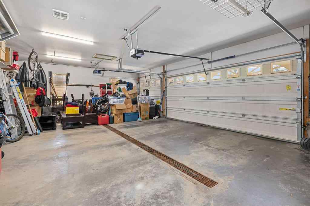 MLS® A2246129 - 195 Cove Crescent  in The Cove Chestermere, Residential