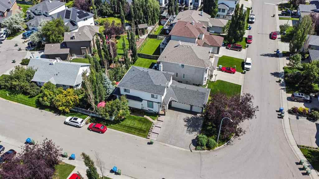 MLS® A2246129 - 195 Cove Crescent  in The Cove Chestermere, Residential