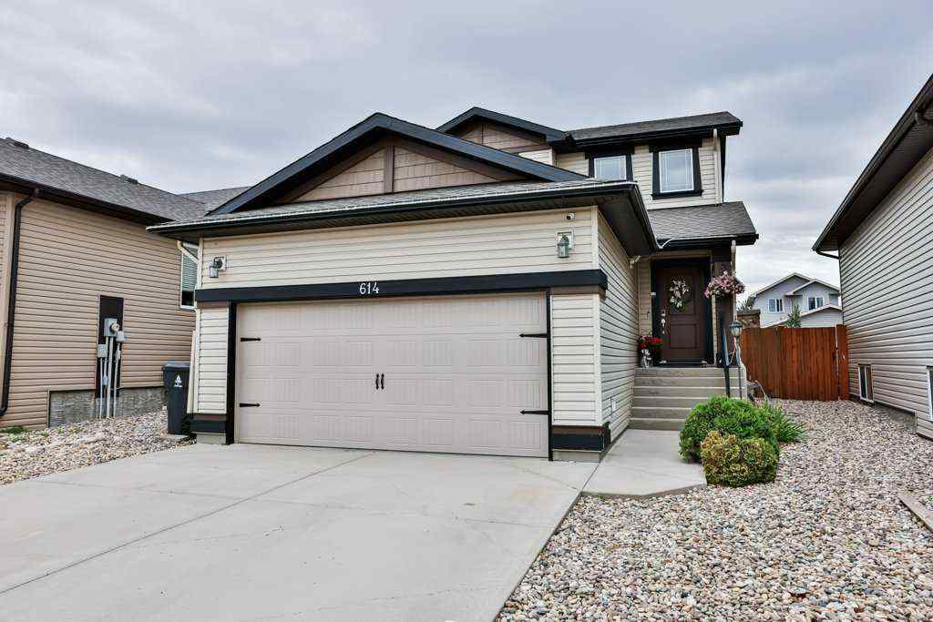 MLS® A2246130 - 614 Marie Van Haarlem Crescent N in Legacy Ridge / Hardieville Lethbridge, Residential