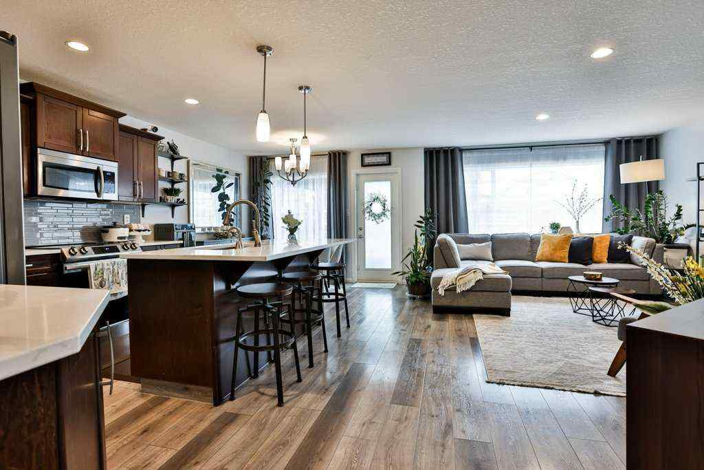 MLS® A2246130 - 614 Marie Van Haarlem Crescent N in Legacy Ridge / Hardieville Lethbridge, Residential