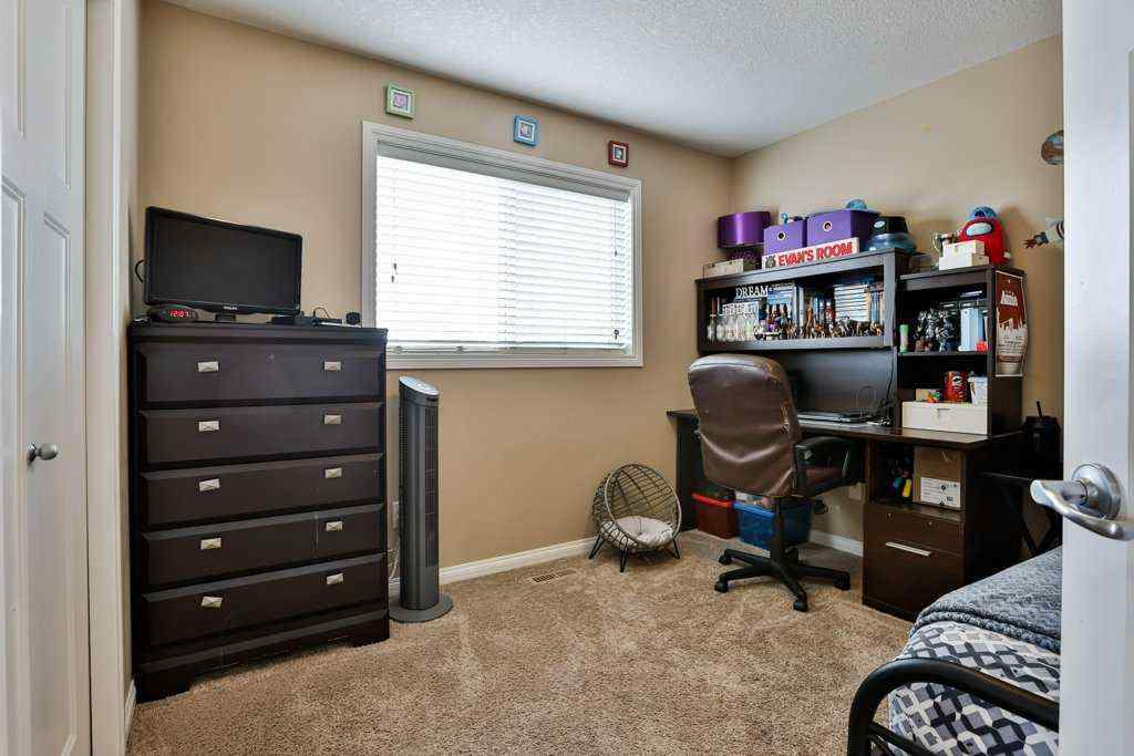 MLS® A2246130 - 614 Marie Van Haarlem Crescent N in Legacy Ridge / Hardieville Lethbridge, Residential