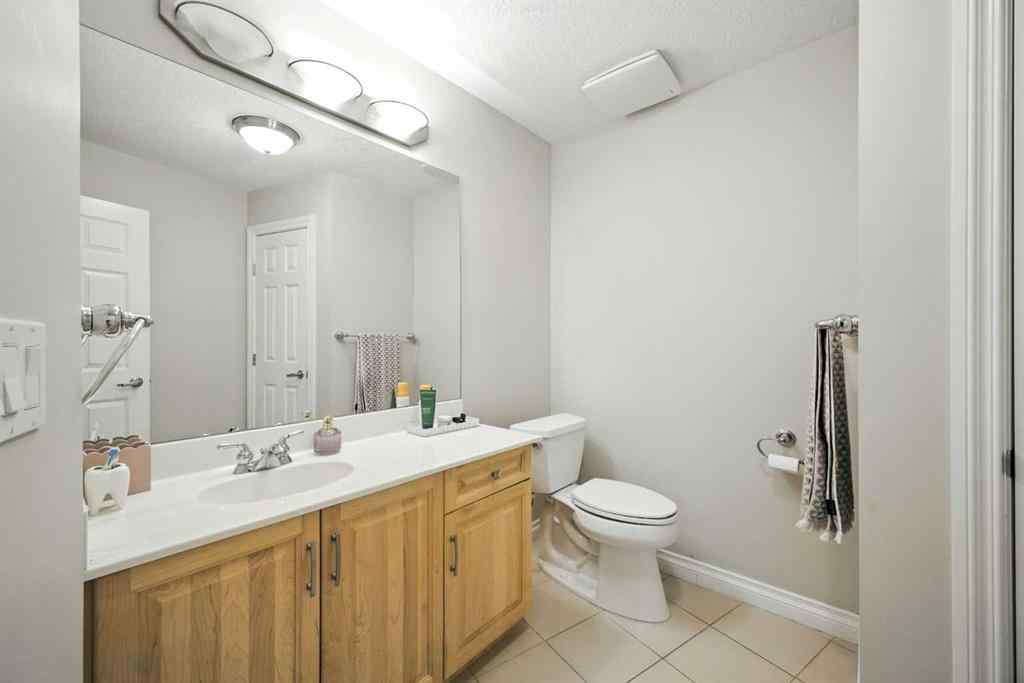 MLS® A2246134 - Unit #8103 14 Hemlock Crescent SW in Spruce Cliff Calgary, Residential