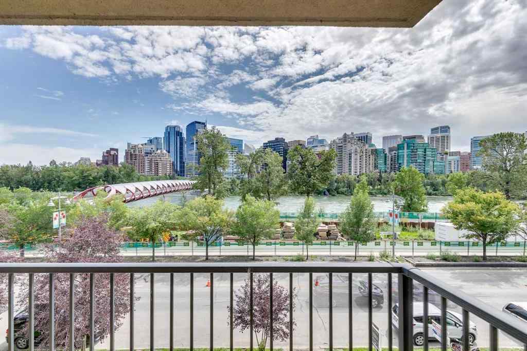 MLS® A2246142 - Unit #402 916 Memorial Drive NW in Sunnyside Calgary, Residential