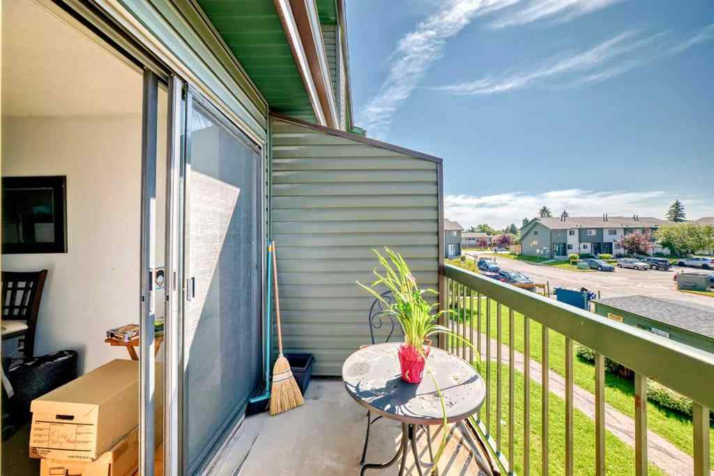 MLS® A2246148 - Unit #38 2511 38 Street NE in Rundle Calgary, Residential