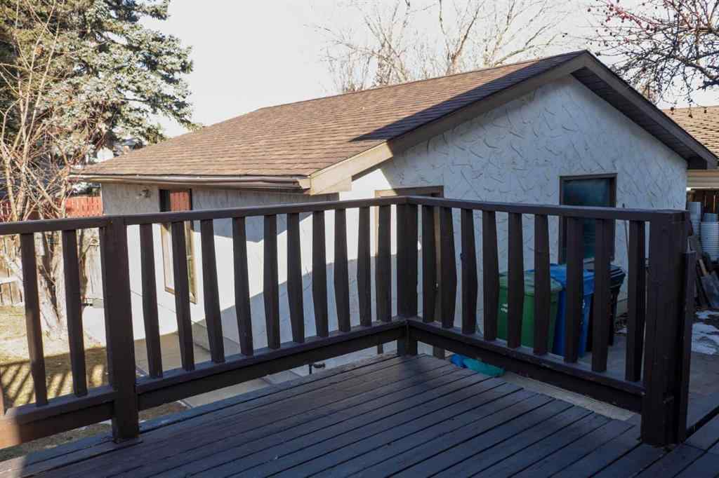 MLS® A2246149 - 236 Pinetree Road NE in Pineridge Calgary, Residential