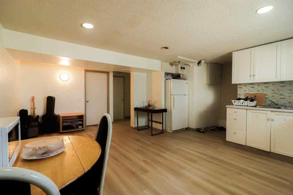MLS® A2246149 - 236 Pinetree Road NE in Pineridge Calgary, Residential
