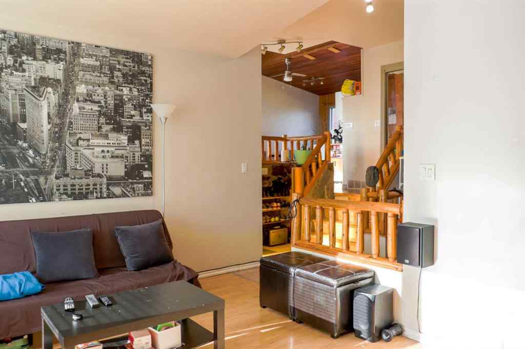 MLS® A2246149 - 236 Pinetree Road NE in Pineridge Calgary, Residential