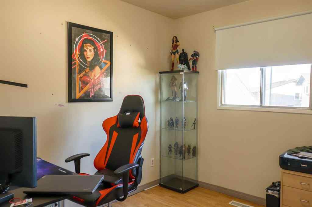 MLS® A2246149 - 236 Pinetree Road NE in Pineridge Calgary, Residential
