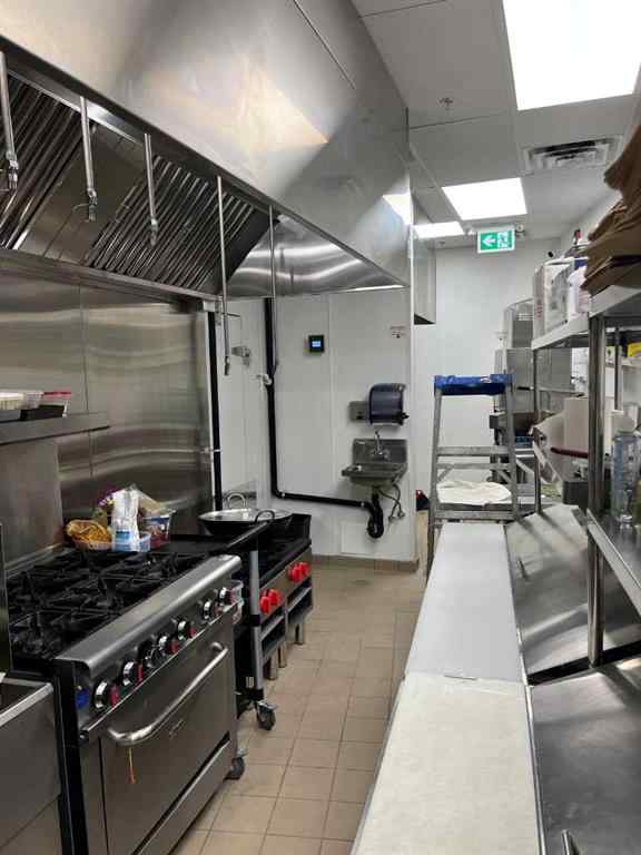 MLS® A2246150 - Unit #1110 2 Royal Vista Link NW in Royal Vista Calgary, Commercial