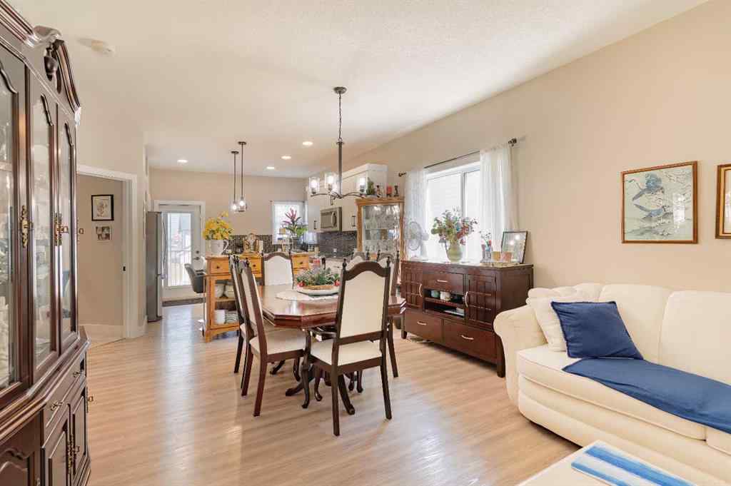 MLS® A2246152 - 11 Ian Way  in Iron Gate Sylvan Lake, Residential